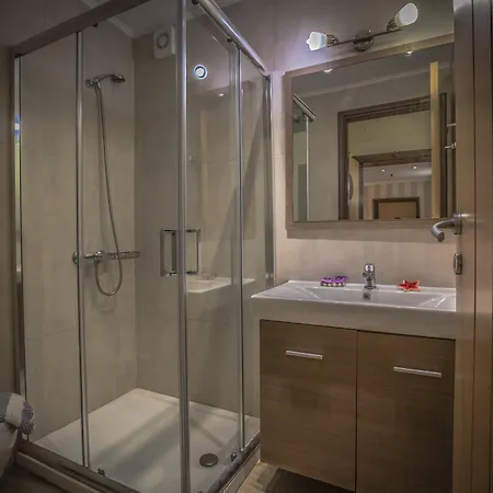 Hotel de apartamente Theo 3*