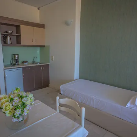 Hotel de apartamente Theo 3*