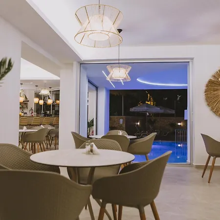 Theo Hotel de apartamente