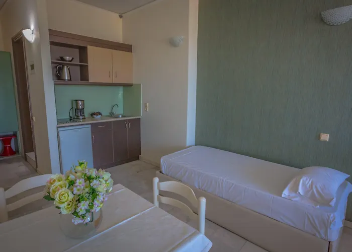 Appart hôtel Theo 3*