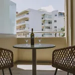 Apartahotel Theo Rétino
