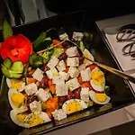 Theo Apartahotel 3*