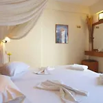 Theo Apartahotel