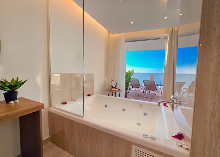 Theo Aparthotel Rethymno (Crete)