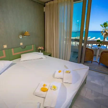 Aparthotel Theo 3*