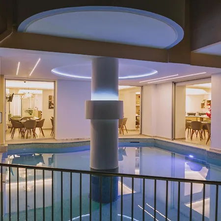 Theo Apart-hotel