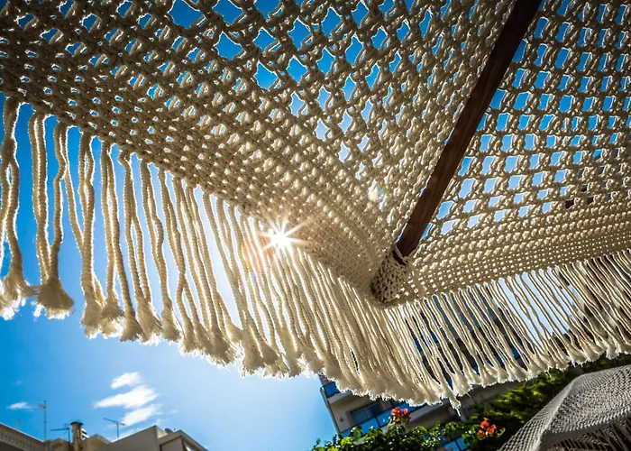 Apartahotel Theo Rétino